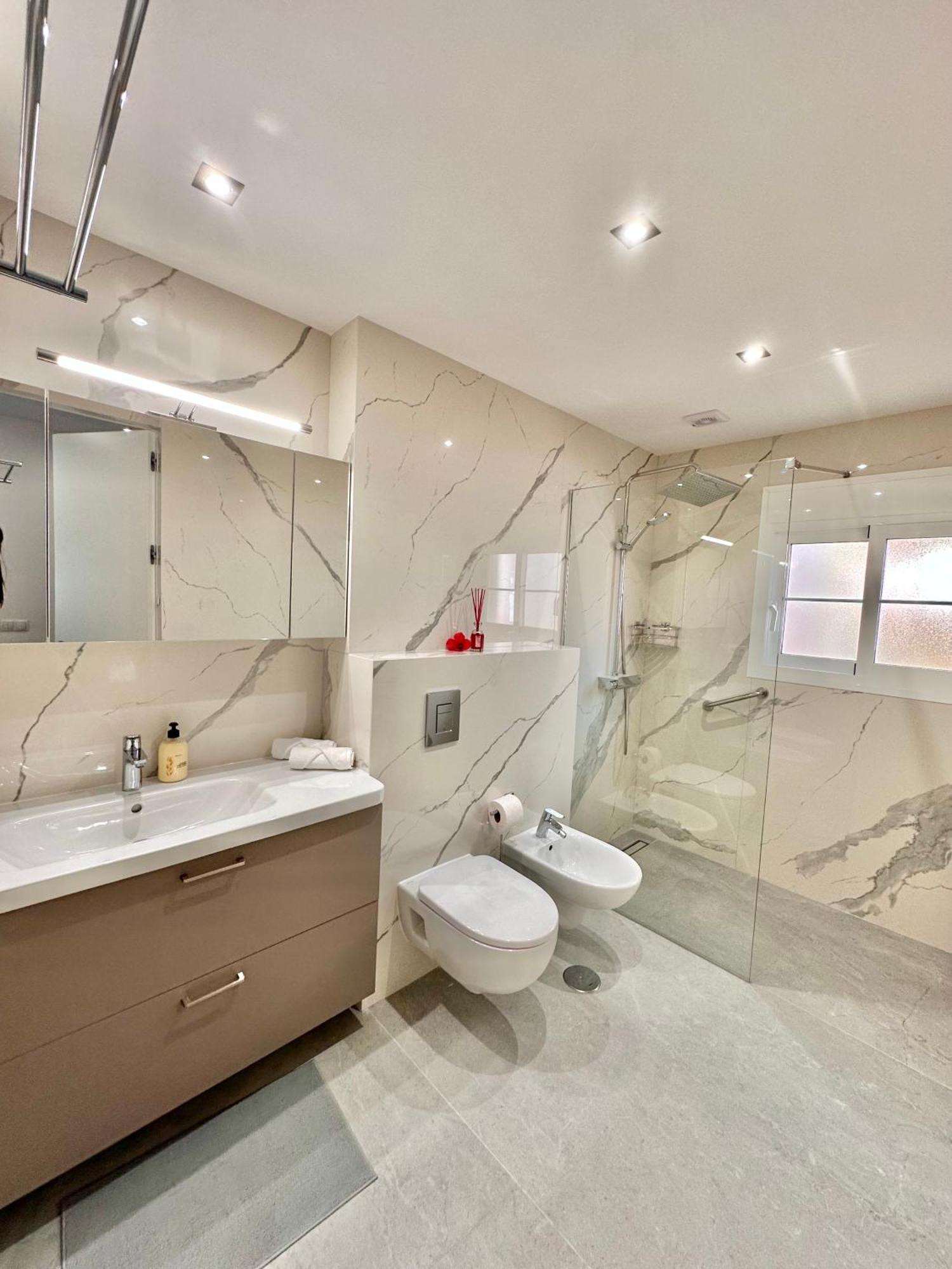 Sunset Apartment 2 & Heated Pool Los Cristianos  Ngoại thất bức ảnh
