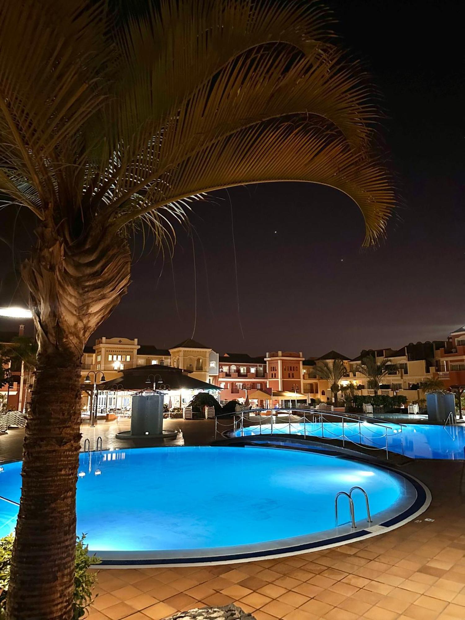 Sunset Apartment 2 & Heated Pool Los Cristianos  Ngoại thất bức ảnh